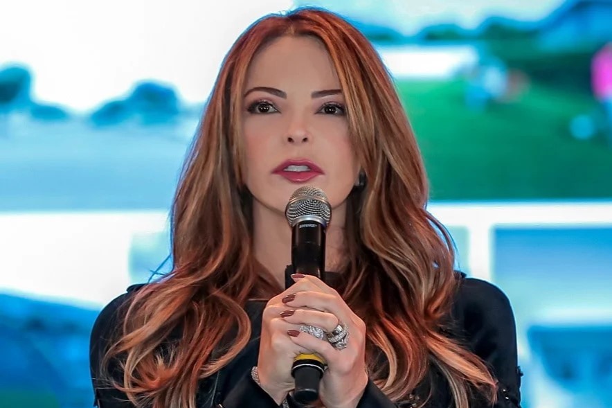 Agosto Lilás
