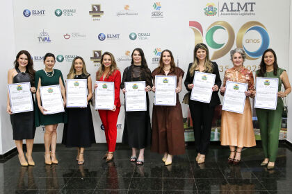  ALMT reconhece contribuições de personalidades do Judiciário, agro, cartórios e imprensa