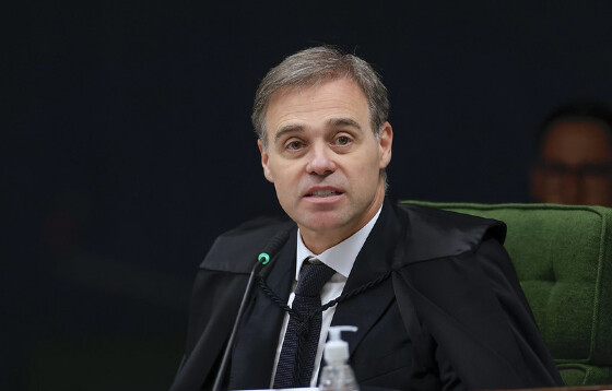 André Mendonça vota a favor de desapropriação do Contorno Leste