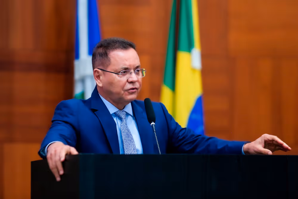  Botelho diz que plenário deve votar pela derrubada de veto do governador a reajuste do TJ