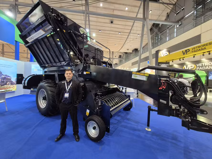 Colombo fecha contrato de exportação de colheitadeiras com a Dinamarca