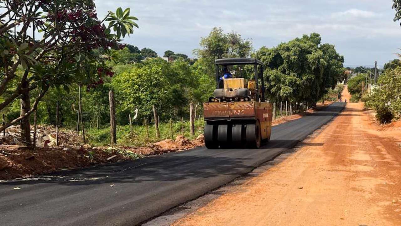 Cronograma de pavimentação dos bairros é atualizado e entra em nova fase