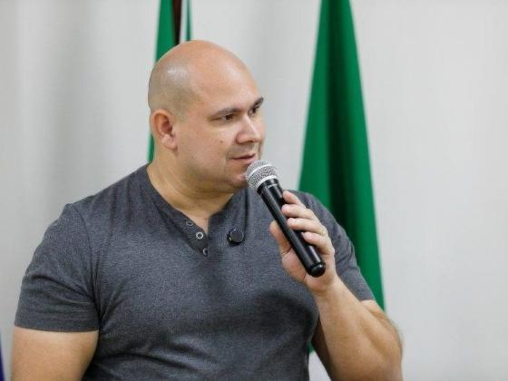 Política