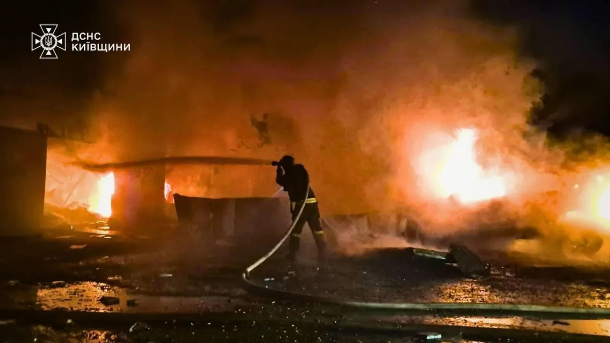 EUA, Rússia e Ucrânia retomam negociações trilaterais em Abu Dhabi