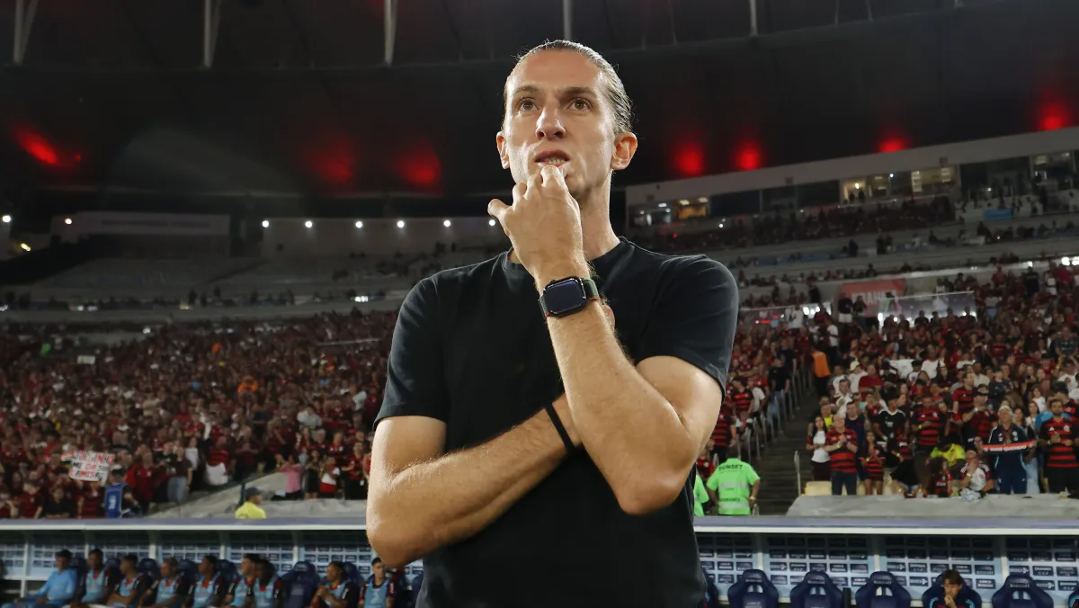 Filipe Luís completa um ano como técnico do Flamengo; veja retrospect