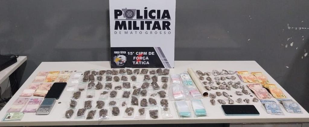 Força Tática apreende 96 porções de drogas e prende em flagrante dois integrantes de facção criminosa