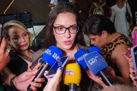  Janaina descarta risco ao MDB após deixar disputa na Assembleia
