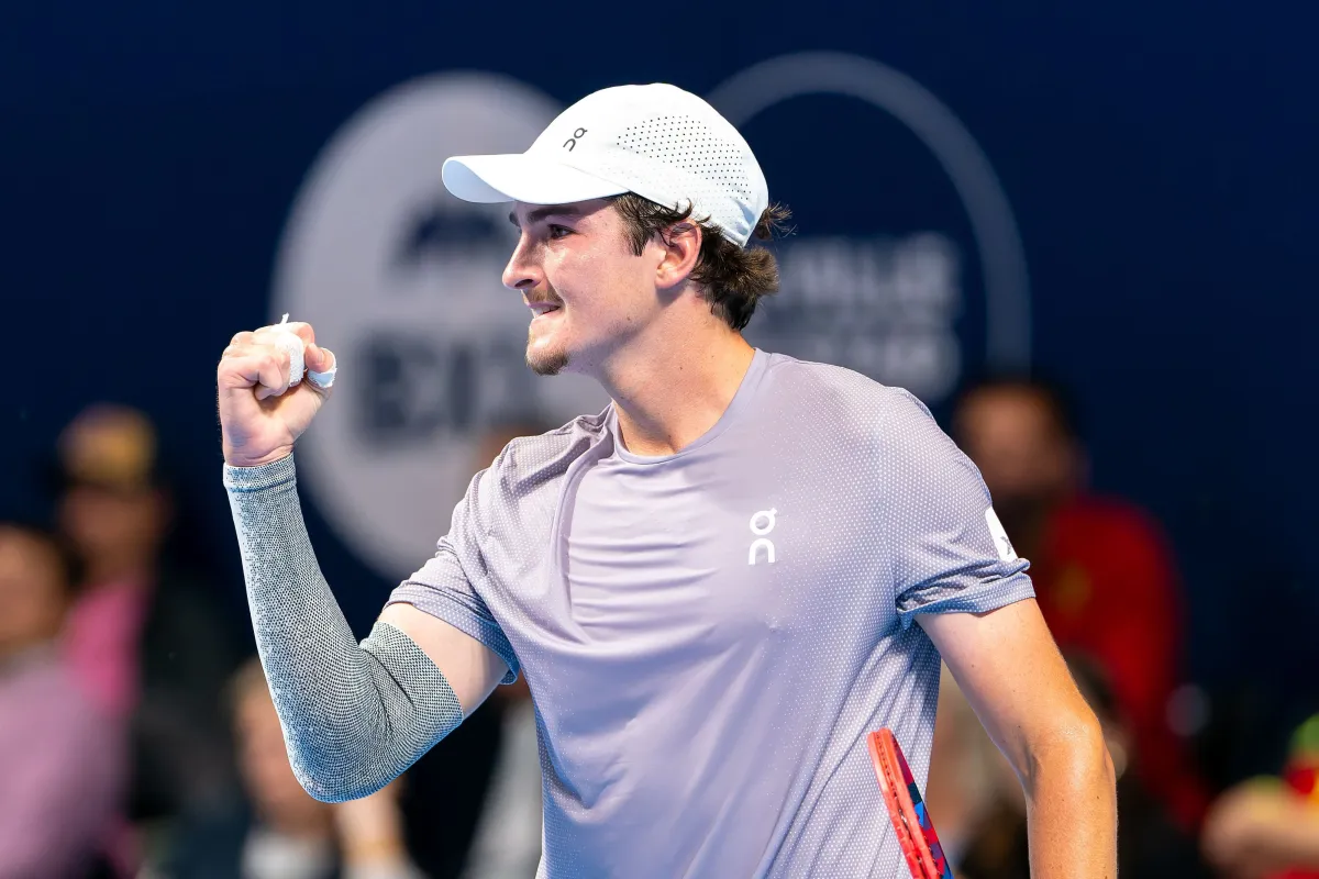 João Fonseca surpreende o atual campeão e avança no ATP 500 da Basileia