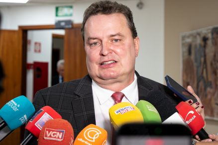 Max critica Taques por “segurar” vereadores: “Não se pode forçar”