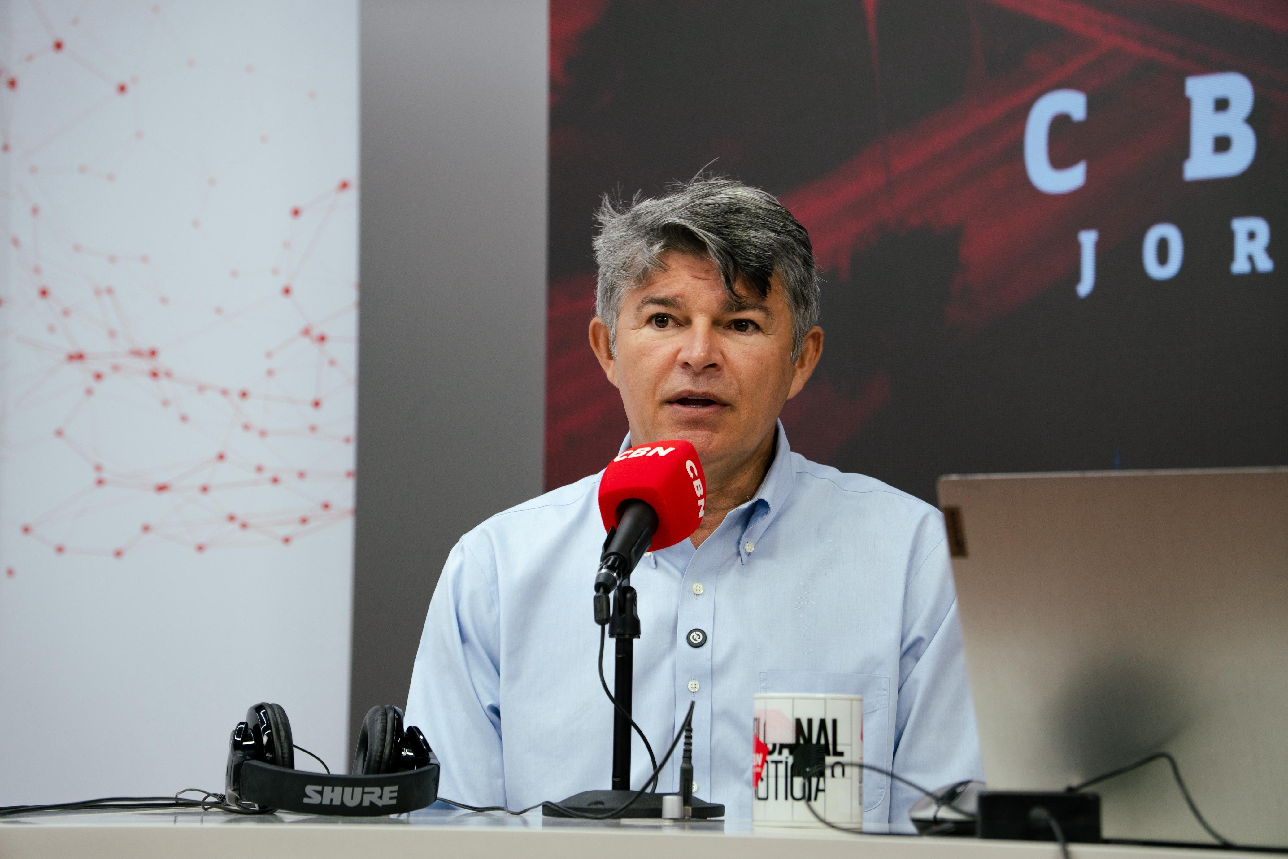  Medeiros critica perseguição ao agro e defende segurança jurídica durante abertura da Farm Show.