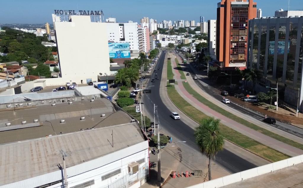  Obras do BRT vão promover mudanças no sistema de retornos da Avenida do CPA
