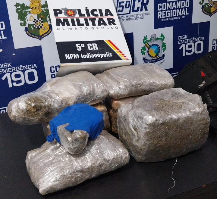  PM apreende dez quilos de supermaconha e prende homem por tráfico de drogas