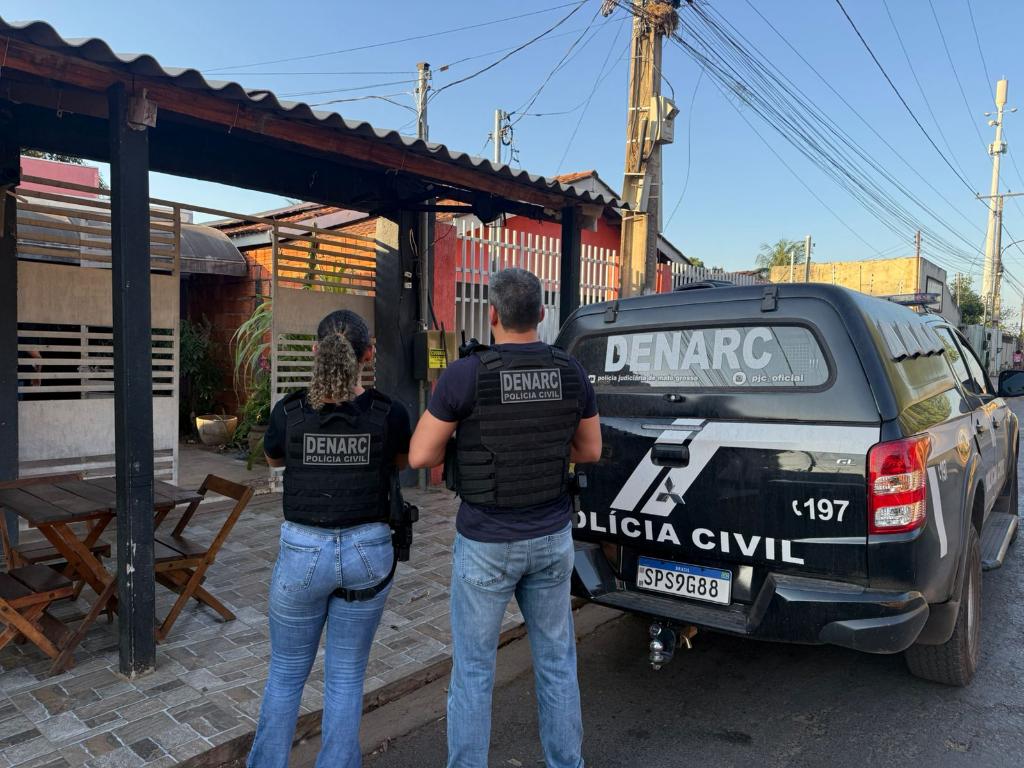 Polícia Civil prende traficantes e fecha distribuidora de fachada para comércio de cocaína em Várzea Grande