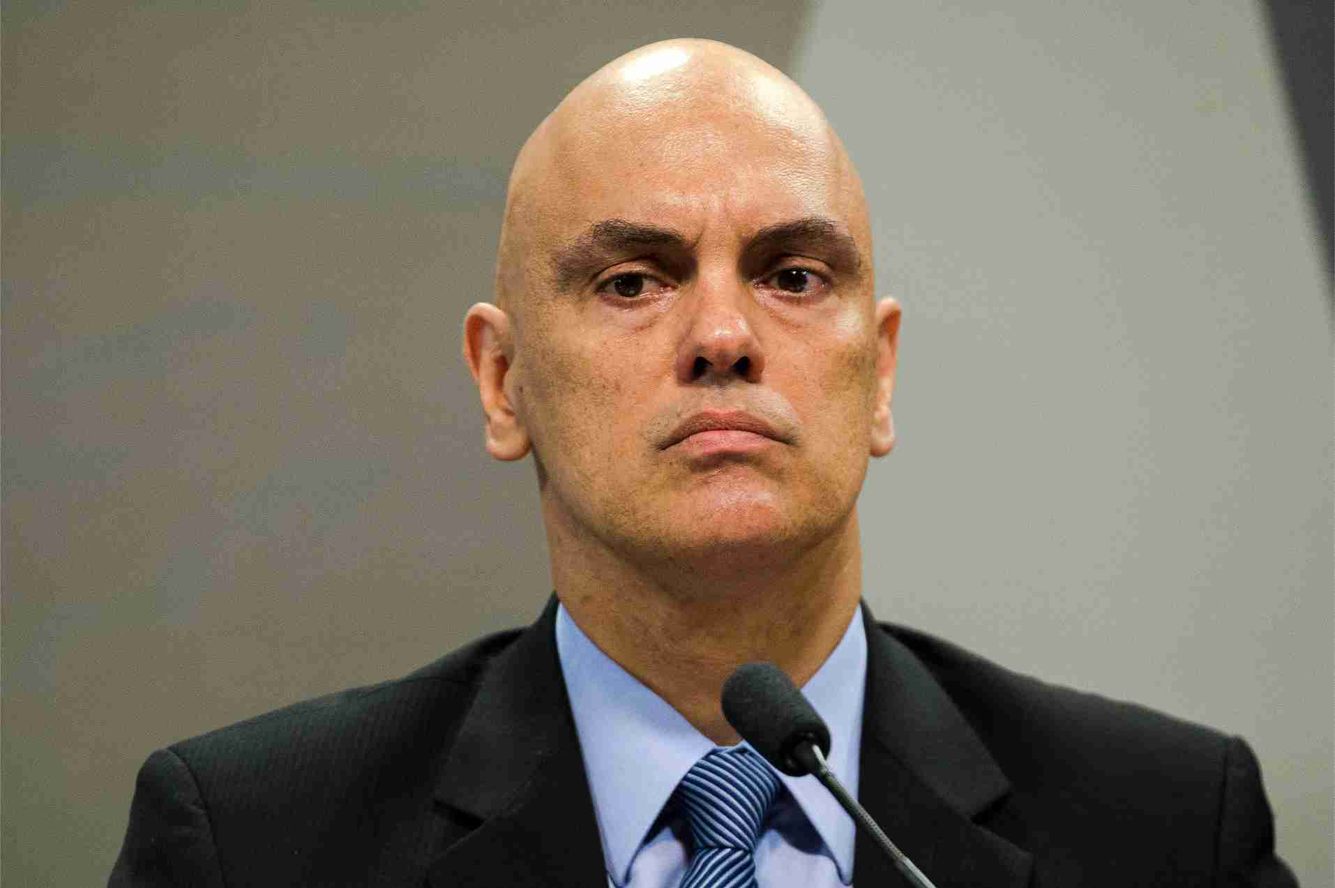 Pressão sobre Moraes: Oposição protocola pedido de impeachment no Senado