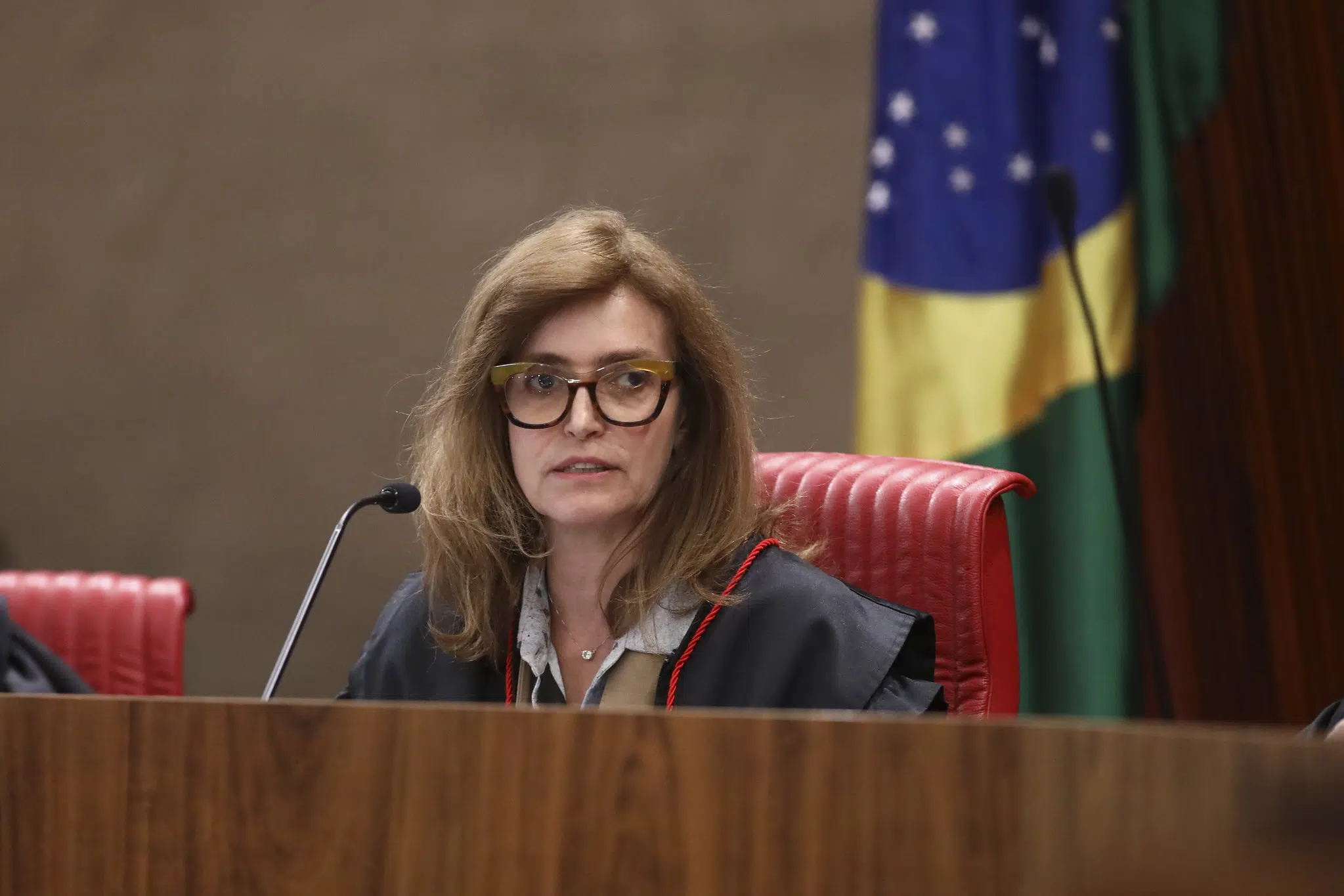  Relatora no TSE vota por confirmar cassação do governador de Roraima