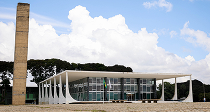 STF invalida lei de MT que exigia idade mínima para ingresso na magistratura estadual