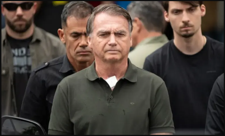 URGENTE: Defesa pede para Bolsonaro deixar a PF e ser internado em hospital para nova cirurgia